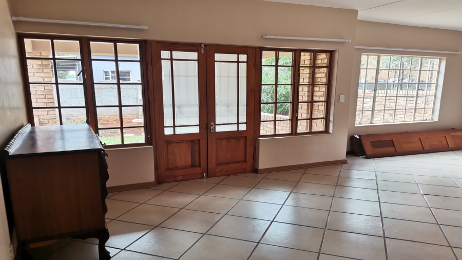 2 Bedroom Property for Sale in Potchefstroom North West